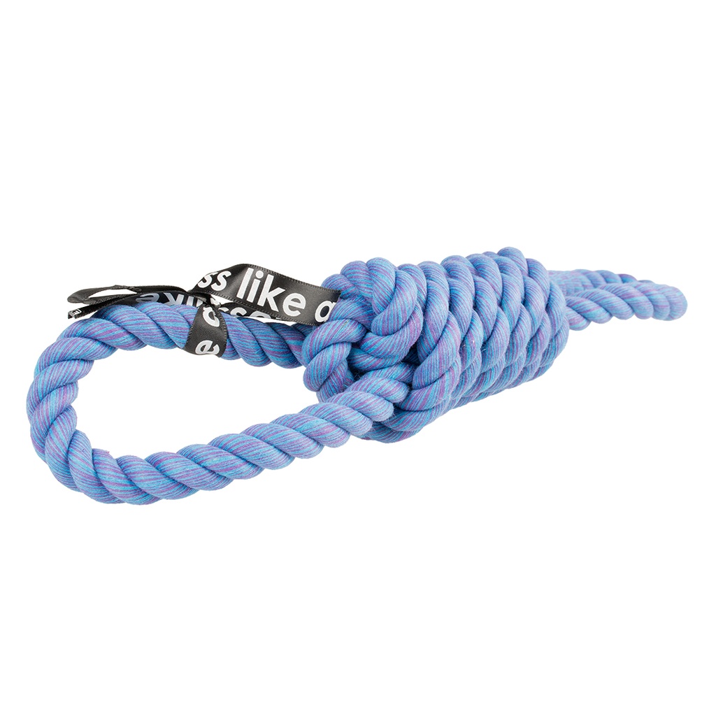 'Tug life' playing rope 2 loops